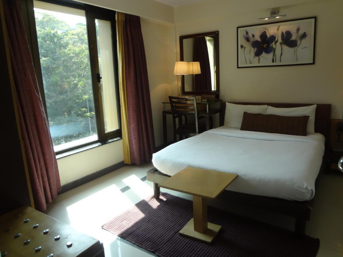Hotel Sapna Marine Mumbai Exterior foto